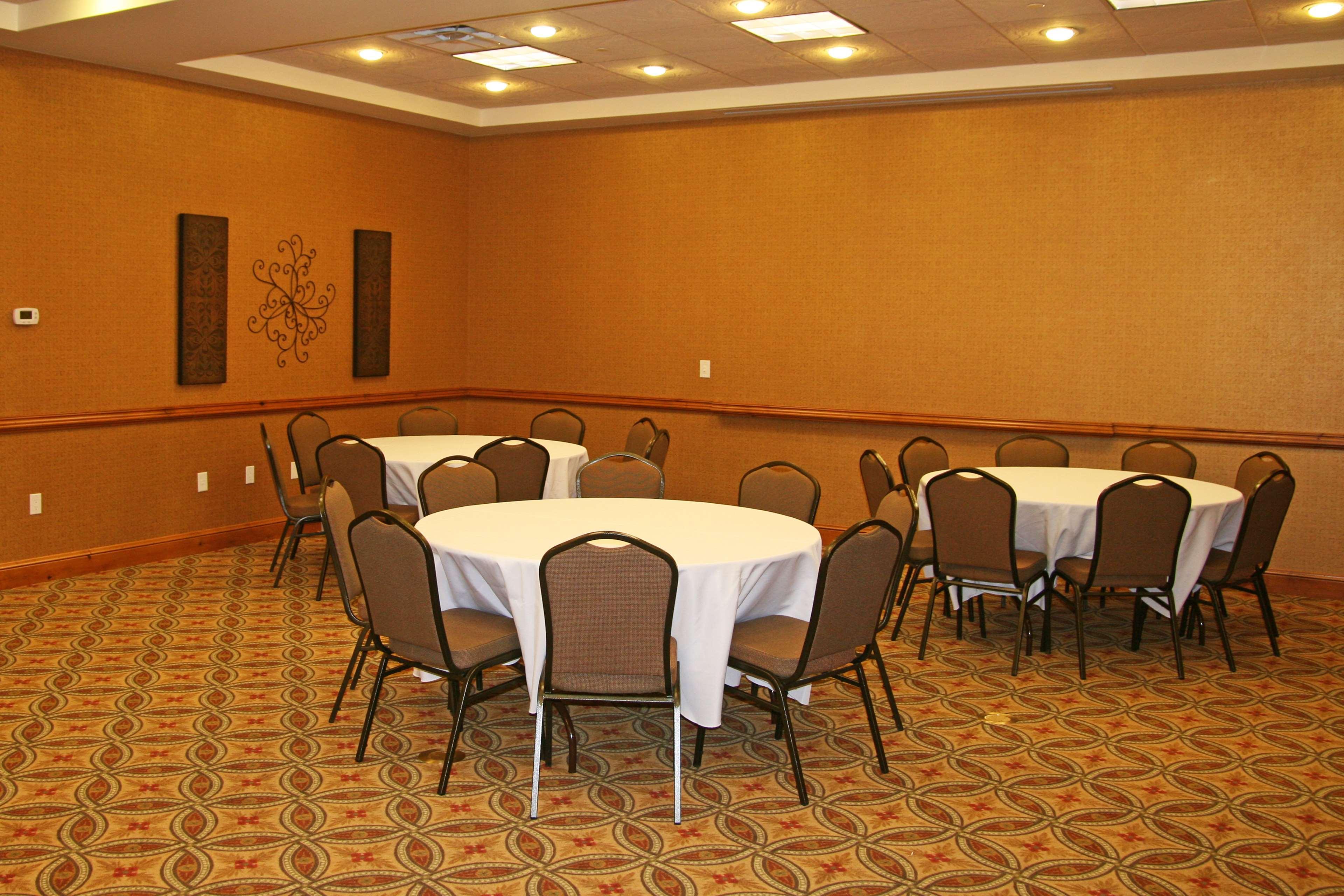 Hampton Inn & Suites Buffalo Facilități foto