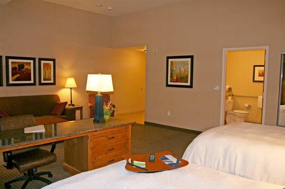 Hampton Inn & Suites Buffalo Cameră foto