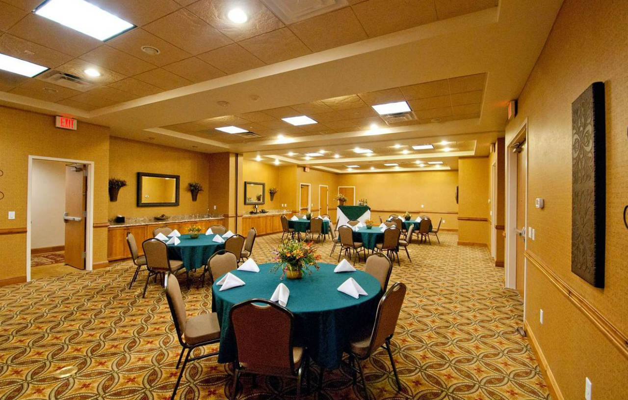 Hampton Inn & Suites Buffalo Exterior foto